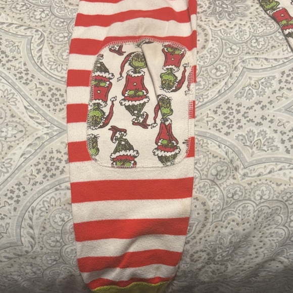 Hanna Andersson Grinch Kids Pajamas size 6-7. - Picture 3 of 10